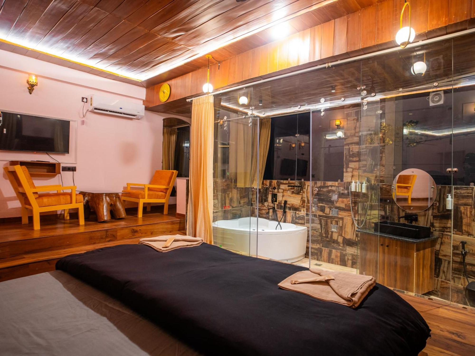 The Hosteller Rishikesh, Upper Tapovan Buitenkant foto