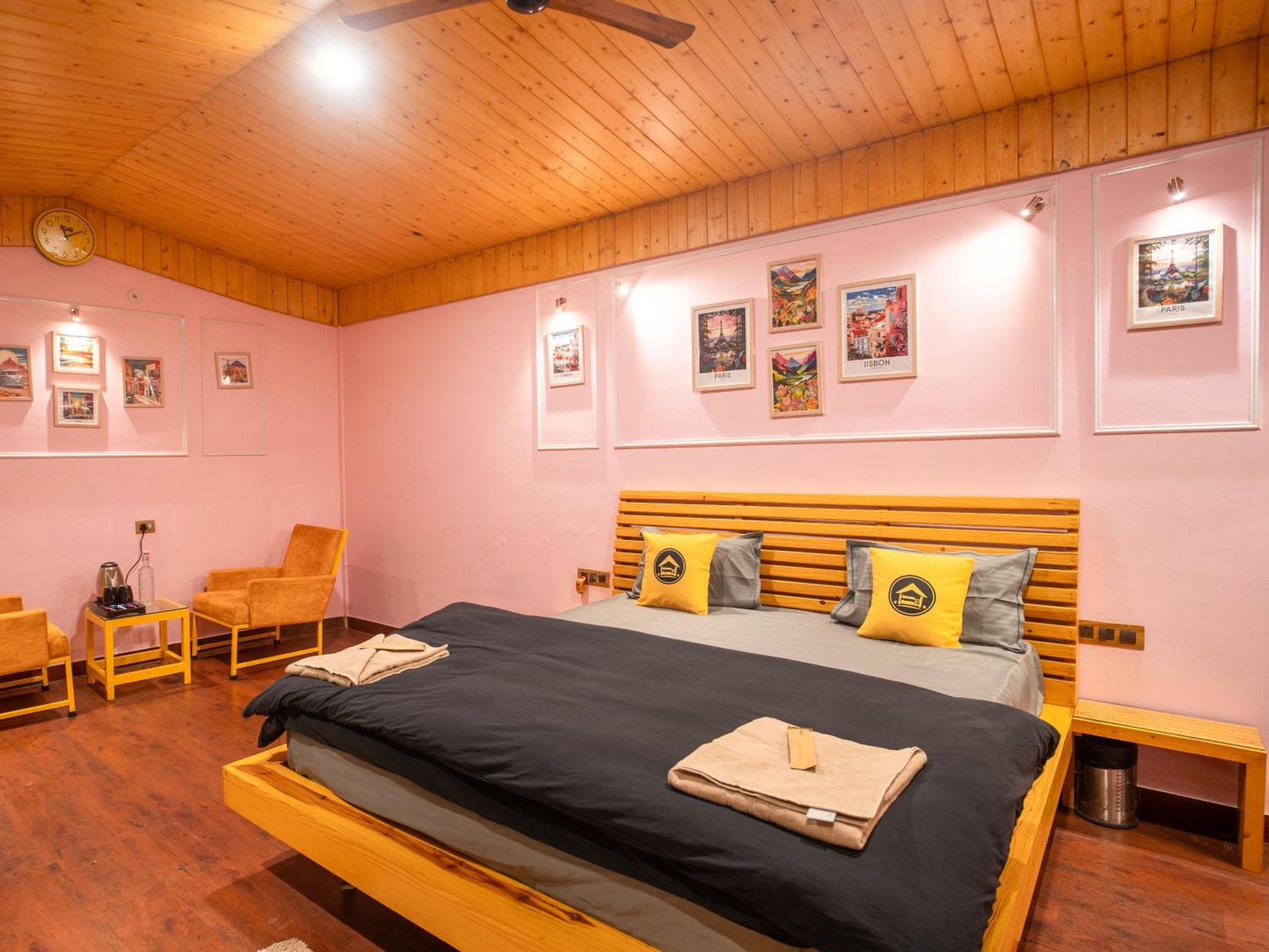 The Hosteller Rishikesh, Upper Tapovan Buitenkant foto