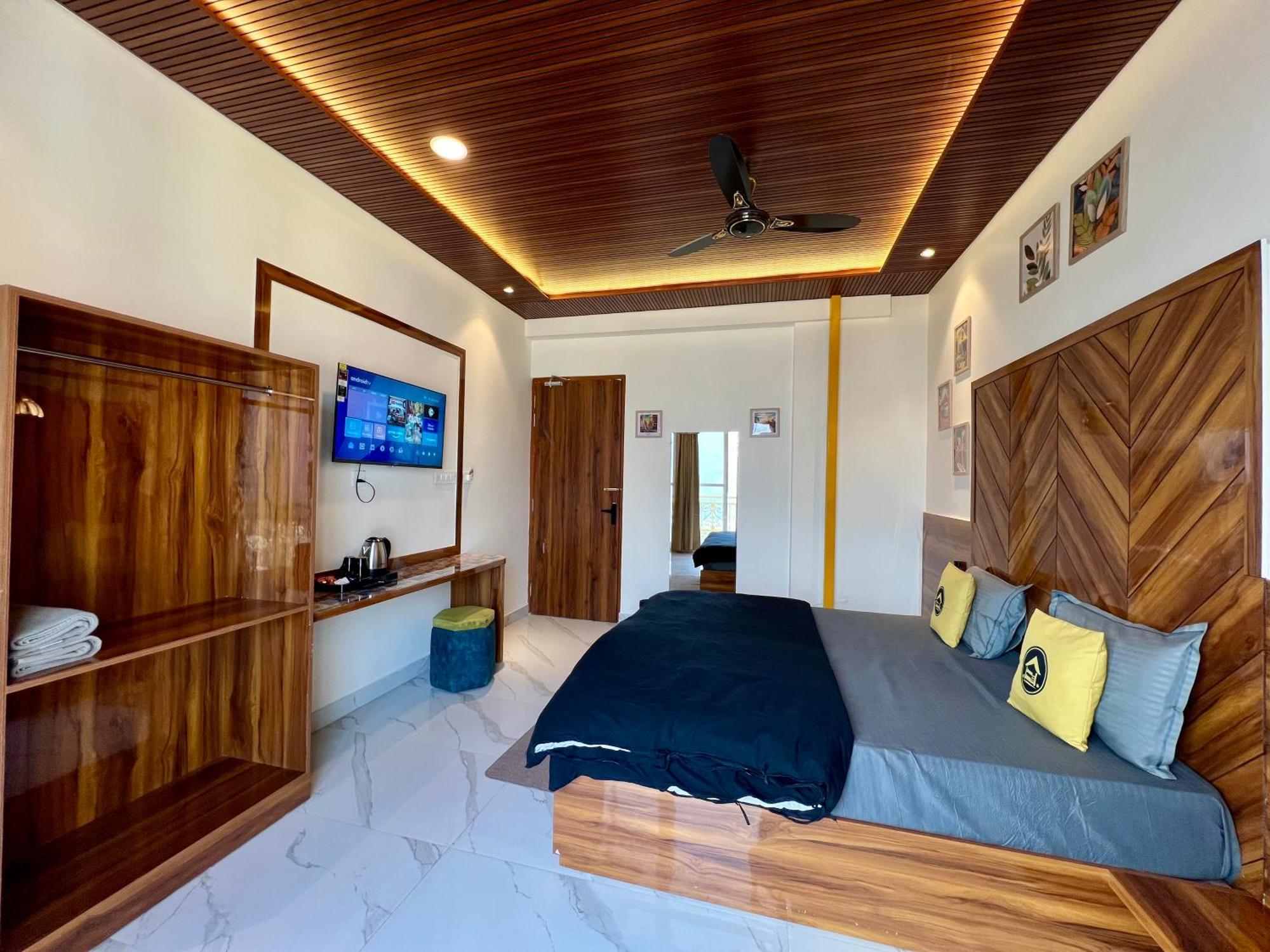The Hosteller Rishikesh, Upper Tapovan Buitenkant foto
