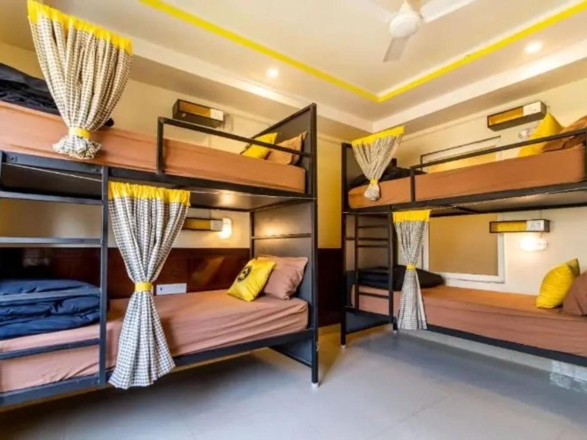 The Hosteller Rishikesh, Upper Tapovan Buitenkant foto