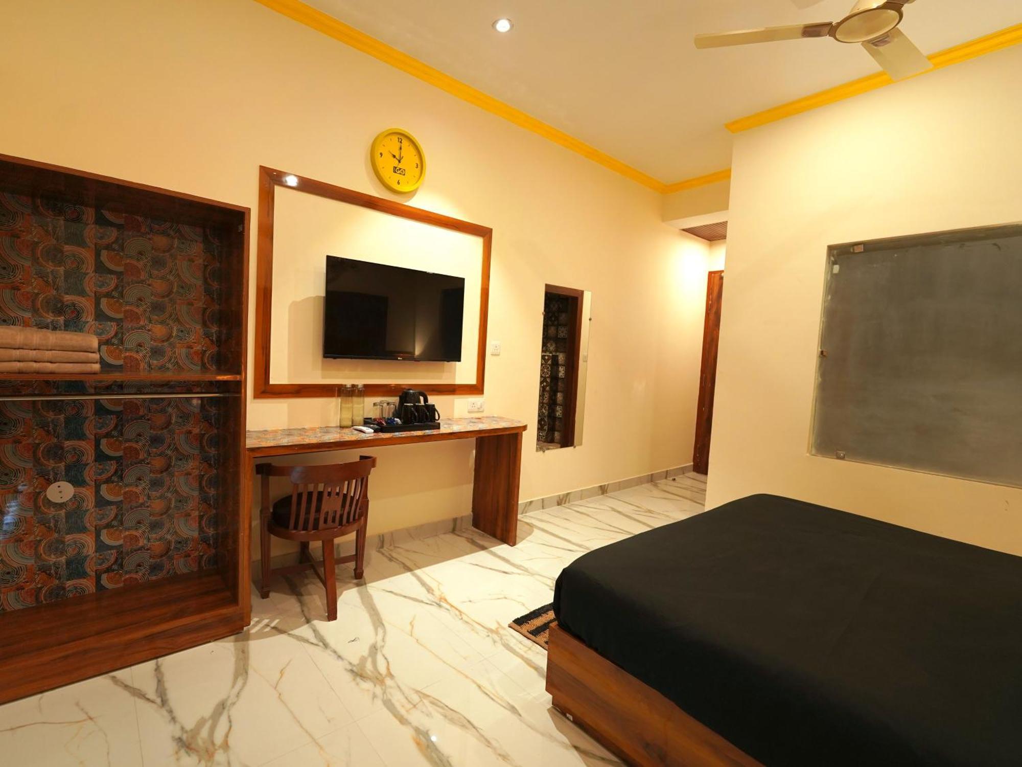 The Hosteller Rishikesh, Upper Tapovan Buitenkant foto