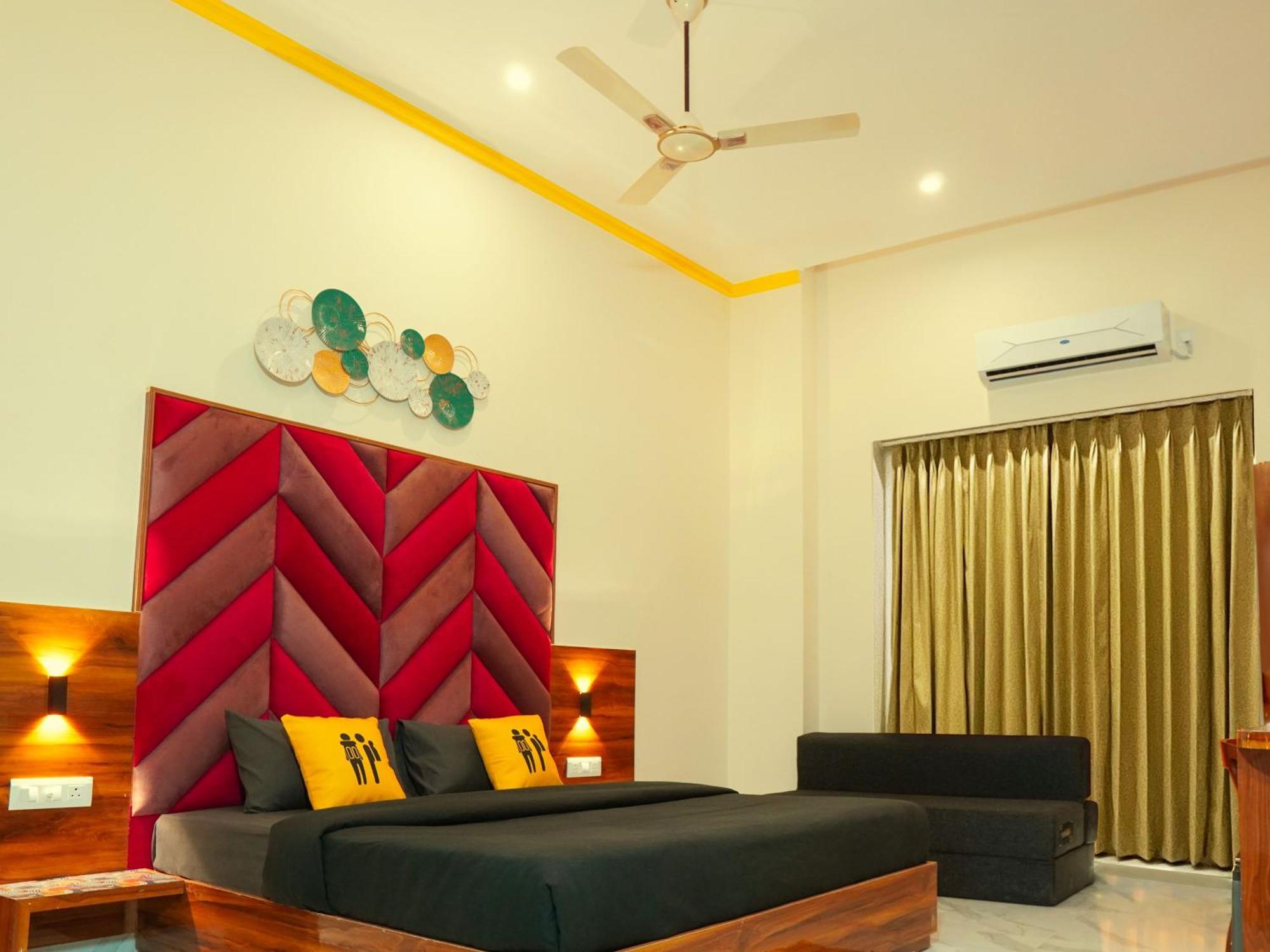 The Hosteller Rishikesh, Upper Tapovan Buitenkant foto