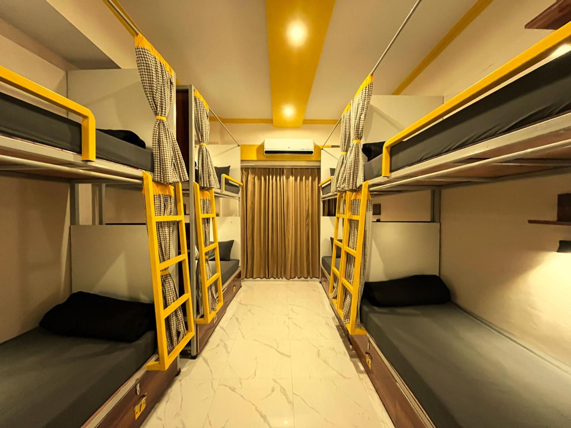 The Hosteller Rishikesh, Upper Tapovan Buitenkant foto